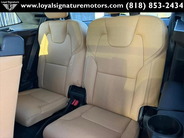 2017 Volvo XC90 Hybrid T8 Inscription