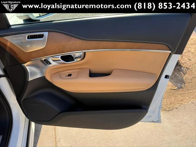 2017 Volvo XC90 Hybrid T8 Inscription
