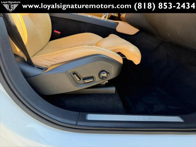 2017 Volvo XC90 Hybrid T8 Inscription