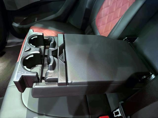 2027 BMW X6 xDrive40i