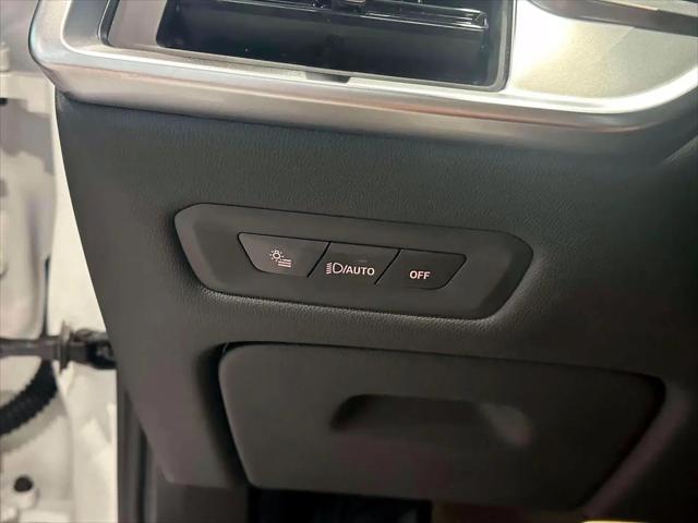 2027 BMW X6 xDrive40i