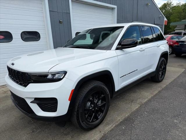 2025 Jeep Grand Cherokee Altitude X 4x4 for sale in Binghamton, NY