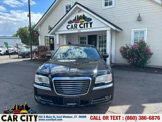 2014 Chrysler 300 Base