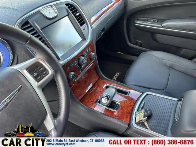 2014 Chrysler 300 Base