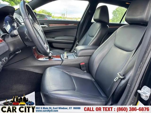2014 Chrysler 300 Base