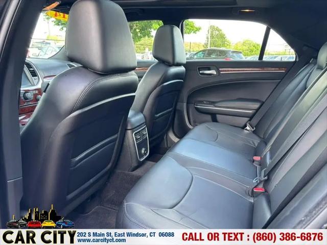 2014 Chrysler 300 Base