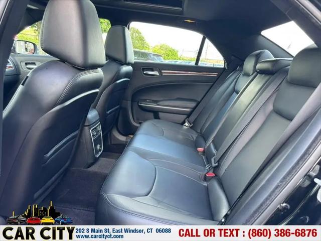 2014 Chrysler 300 Base