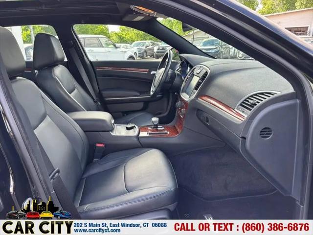 2014 Chrysler 300 Base