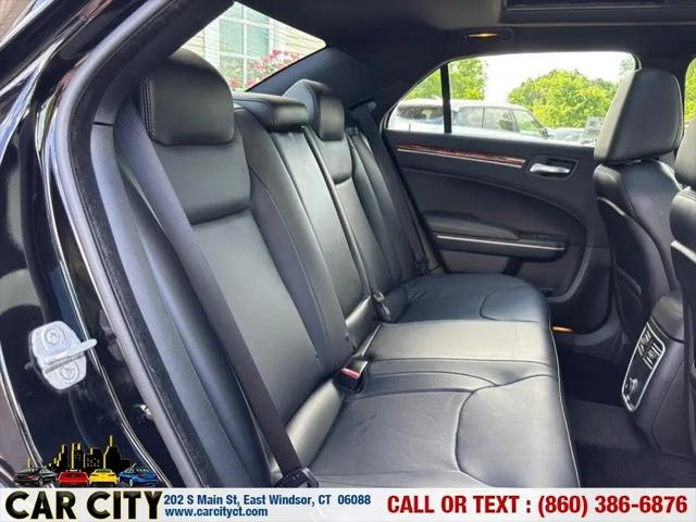 2014 Chrysler 300 Base