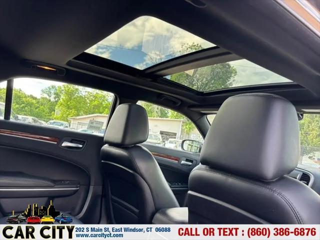 2014 Chrysler 300 Base