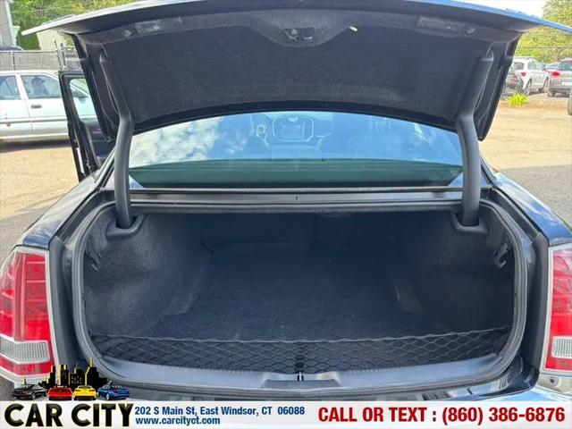 2014 Chrysler 300 Base