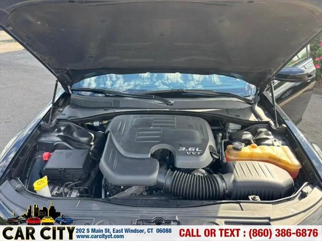 2014 Chrysler 300 Base