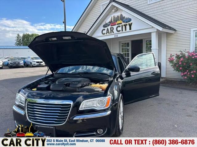 2014 Chrysler 300 Base