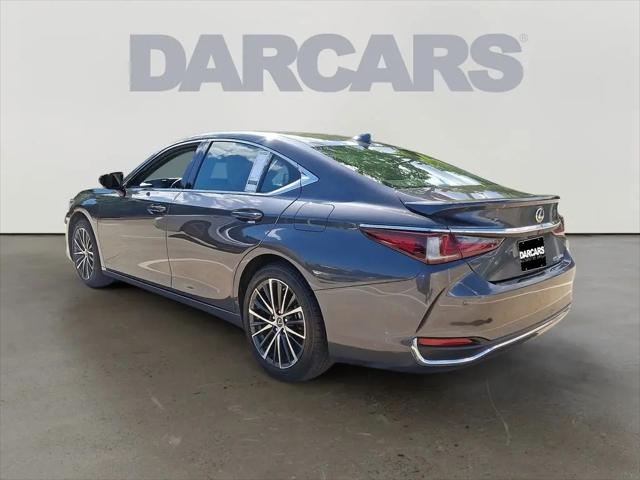2025 Lexus ES 300h ES 300h