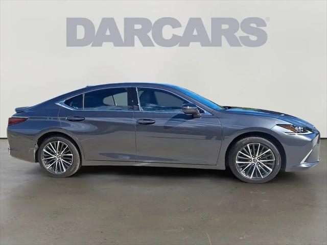 2025 Lexus ES 300h ES 300h