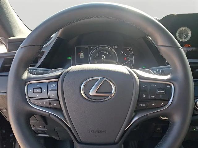 2025 Lexus ES 300h ES 300h