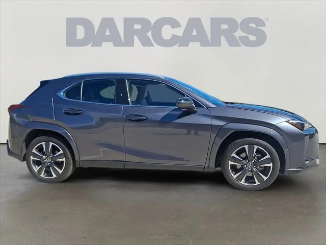 2025 Lexus 300 Premium