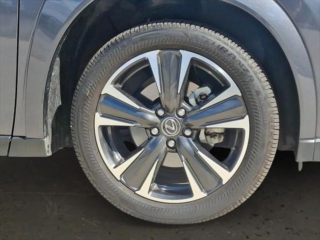 2025 Lexus 300 Premium