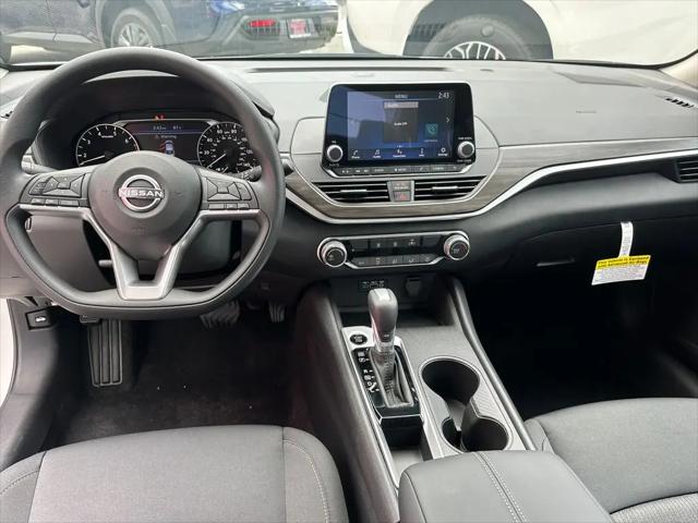 2026 Nissan Altima SV FWD
