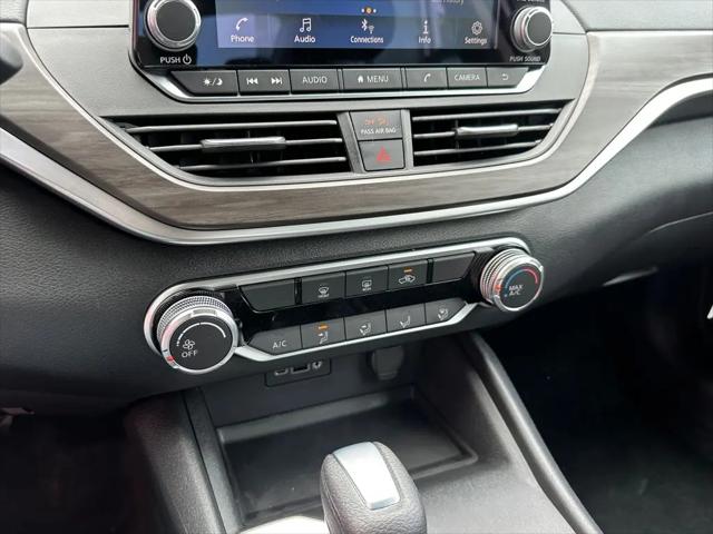 2026 Nissan Altima SV FWD