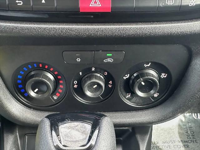 2015 Ram ProMaster City Cargo Van Tradesman SLT
