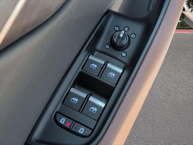 2019 Audi Q8 55 Premium