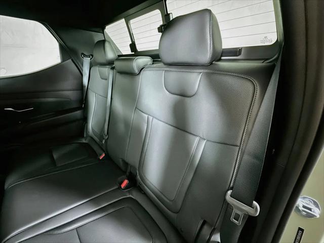 2026 Hyundai Santa Cruz SEL Activity