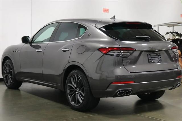 2024 Maserati Levante GT Ultima