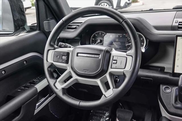 2023 Land Rover Defender 110 X-Dynamic SE