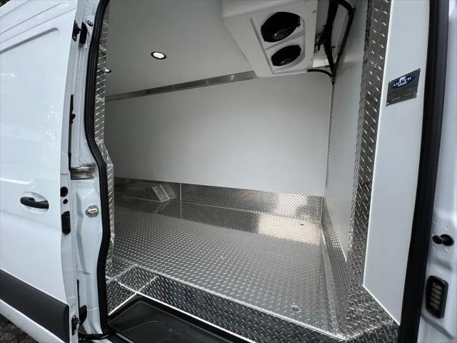 2025 Mercedes-Benz Sprinter 2500 High Roof 4-Cyl Diesel HO