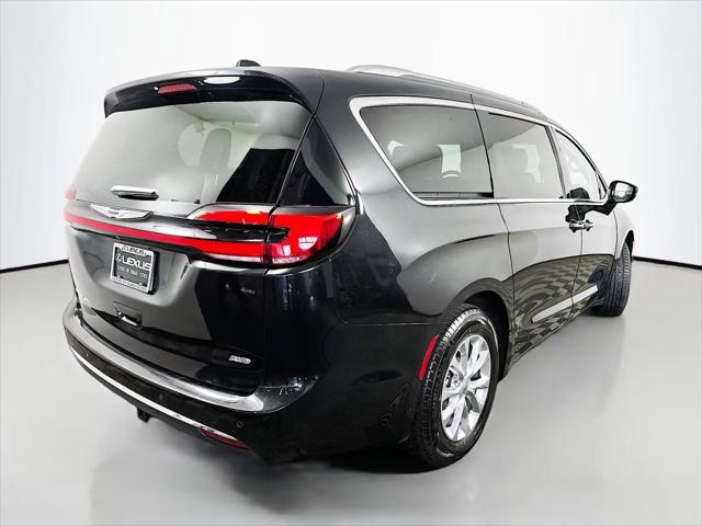 2021 Chrysler Pacifica Touring L AWD