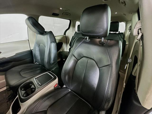 2021 Chrysler Pacifica Touring L AWD