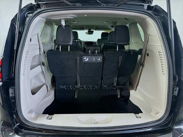 2021 Chrysler Pacifica Touring L AWD