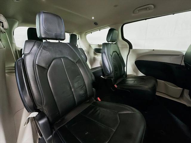 2021 Chrysler Pacifica Touring L AWD