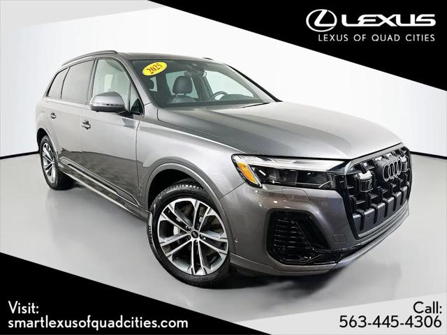 2025 Audi Q7 Premium 45 TFSI quattro Tiptronic for sale in Davenport, IA