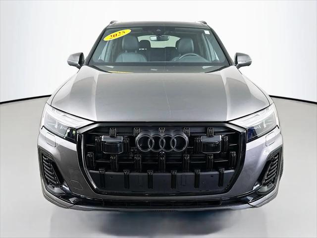 2025 Audi Q7 Premium 45 TFSI quattro Tiptronic