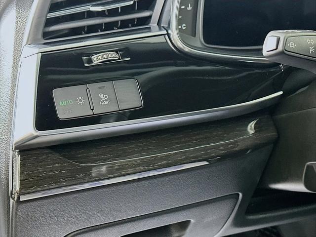 2025 Audi Q7 Premium 45 TFSI quattro Tiptronic