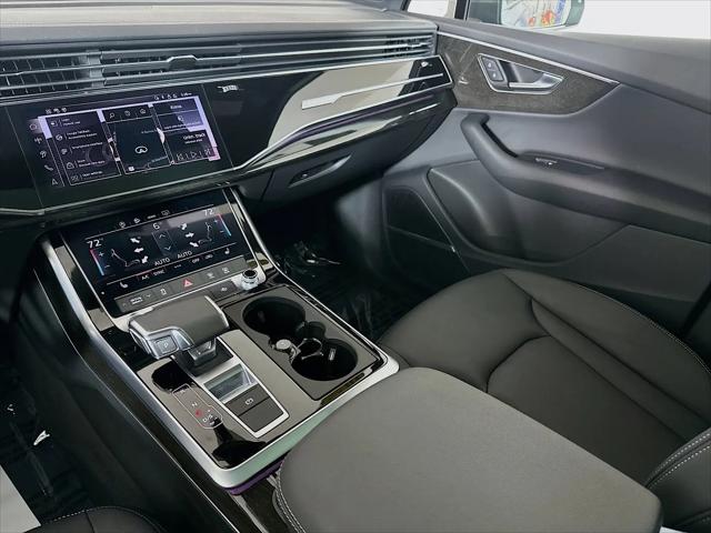 2025 Audi Q7 Premium 45 TFSI quattro Tiptronic