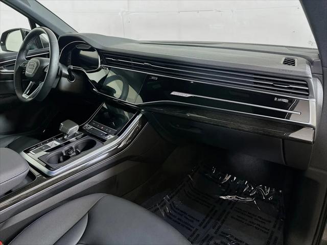 2025 Audi Q7 Premium 45 TFSI quattro Tiptronic
