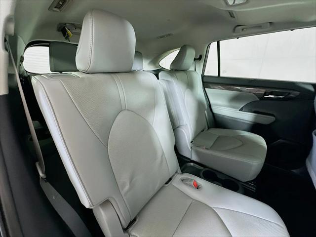 2020 Toyota Highlander Hybrid Limited