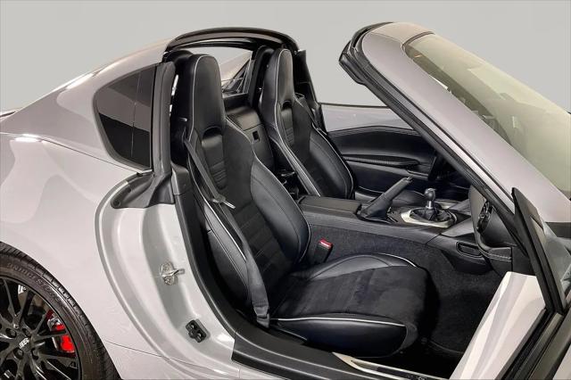 2024 Mazda MX-5 Club