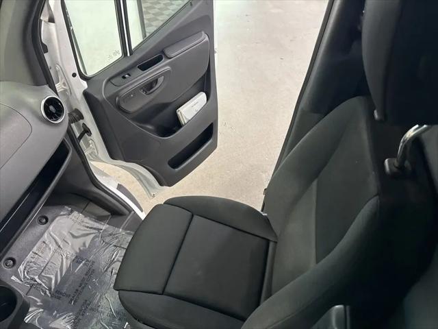2021 Mercedes-Benz Sprinter 2500 Standard Roof I4