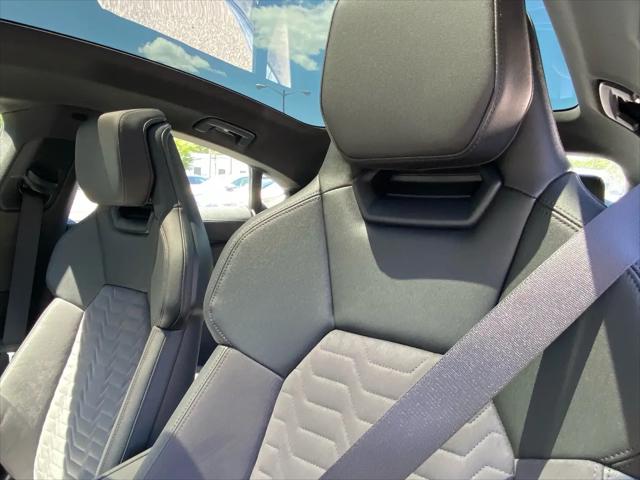 2022 Audi e-tron GT Premium Plus quattro