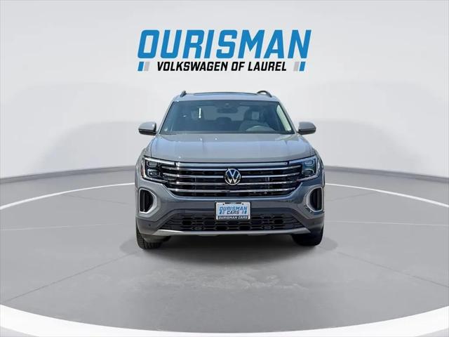2026 Volkswagen Atlas SE with Technology
