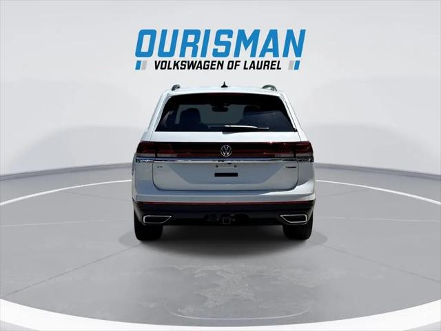 2026 Volkswagen Atlas SE with Technology