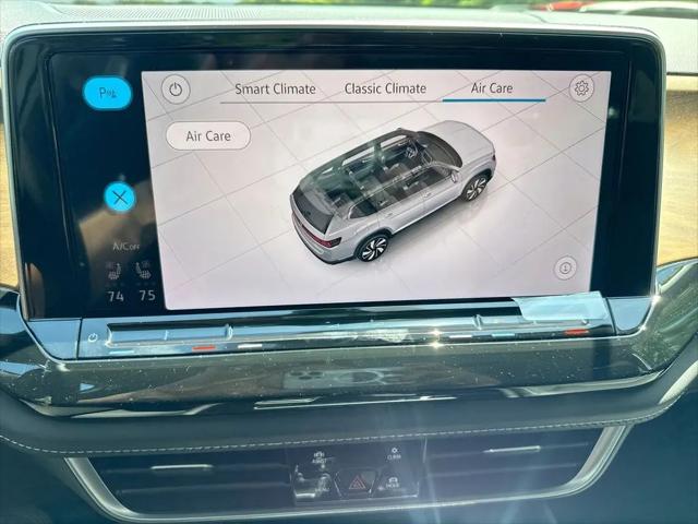 2026 Volkswagen Atlas SE with Technology