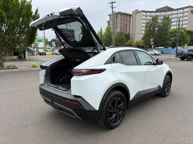 2026 Toyota C-HR SE