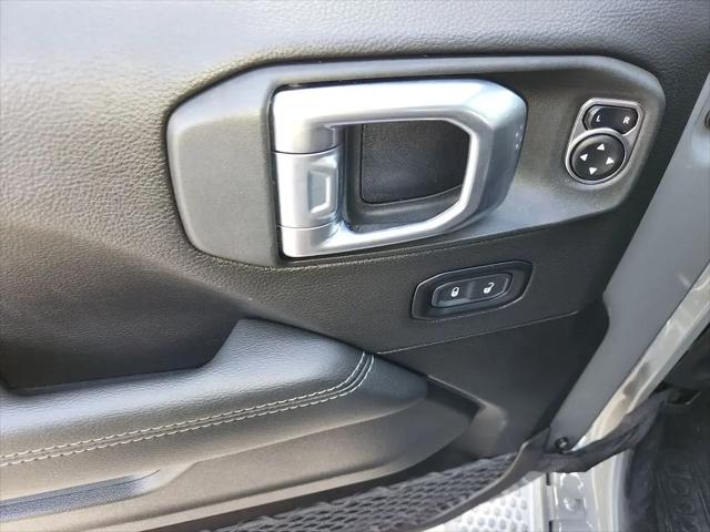 2023 Jeep Wrangler 4-Door Sahara 4x4