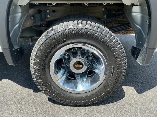 2023 Chevrolet Silverado 3500HD 4WD Crew Cab Long Bed LTZ