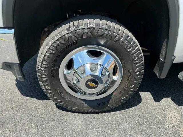 2023 Chevrolet Silverado 3500HD 4WD Crew Cab Long Bed LTZ